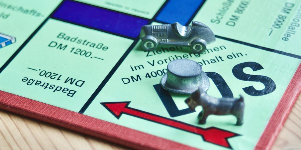 Kaufen statt Mieten Ein Monopoly-Spielbrett als Metapher für den Unterschied zwischen Immobilieneigentümern und Mietern | Kaufen statt Mieten