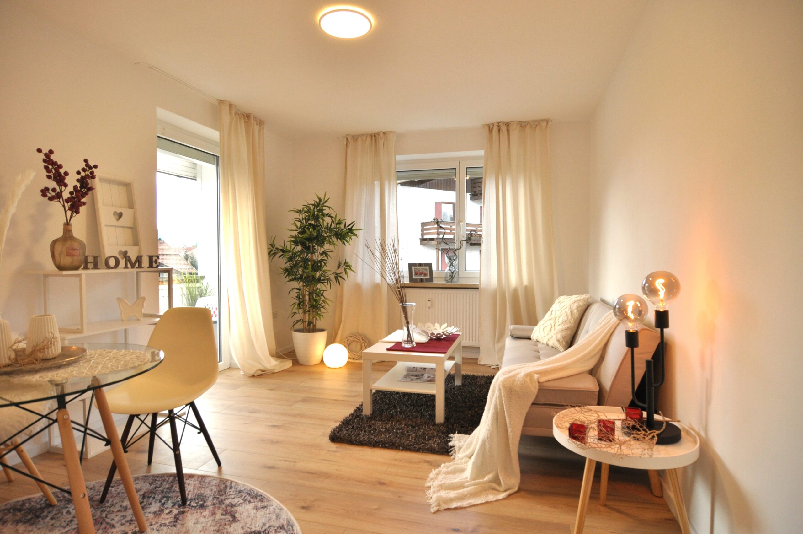 Wohnzimmer eingerichtet von HomeConcept Füssen