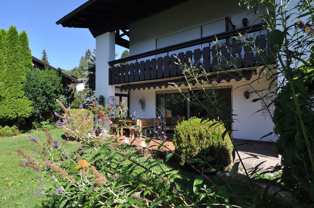 EG-Wohnung mit Garten